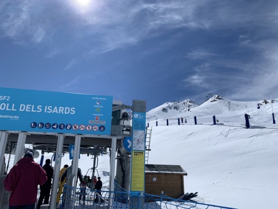 Coll dels Isards two-man chairlift