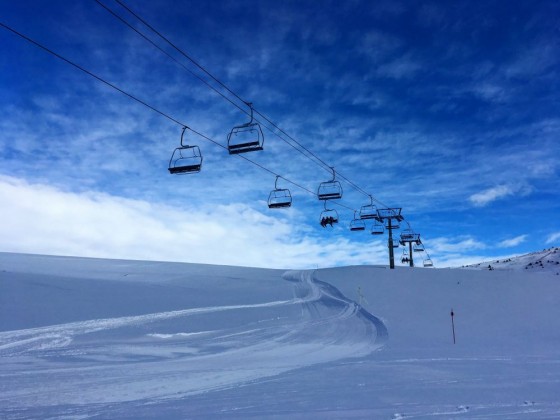 Fresh snow and blue skies - our perfect kind of day in Grau Roig