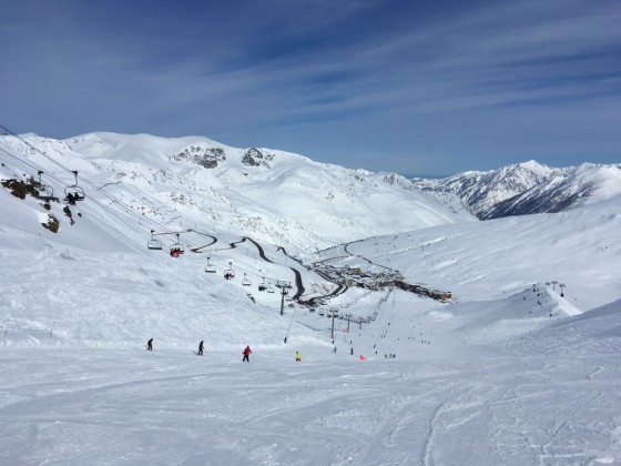 Dreamy skies and awesome snow conditions in Pas de la Casa!
