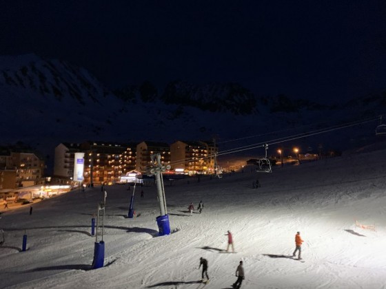 Night skiing in Pas de la Casa